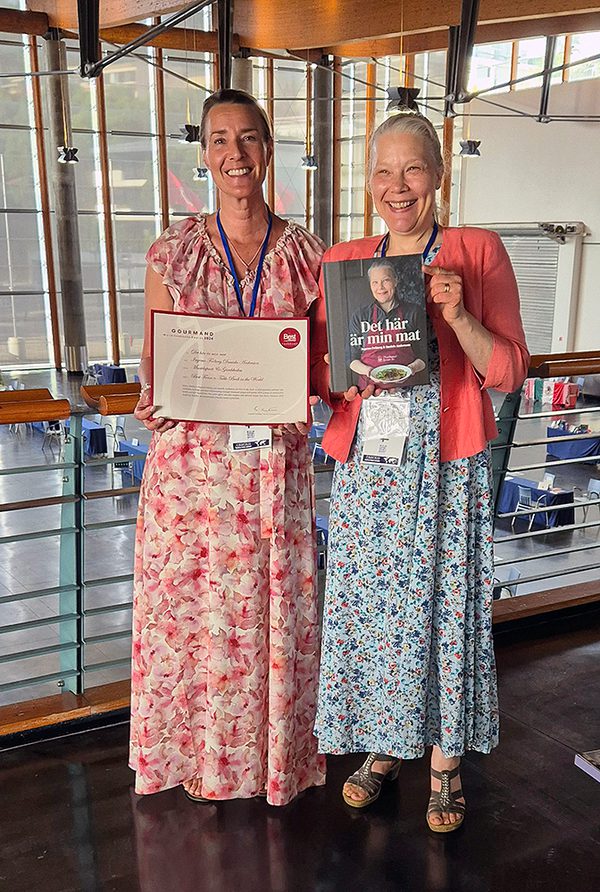 SLC - Gourmand Awards Daniela Andersson vas ja Ingemo Froberg oik bok och diplom