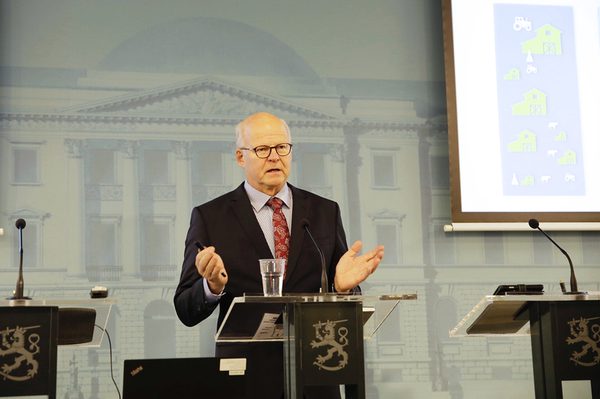 SLC - Kolumn Karhinen Webben