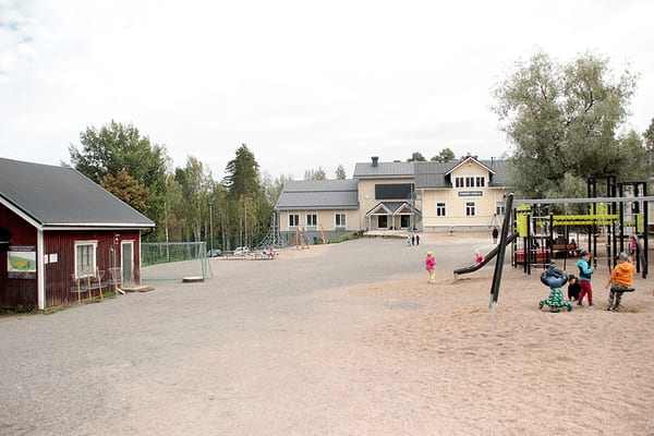 SLC - Lovisaskolor 3 A Webben