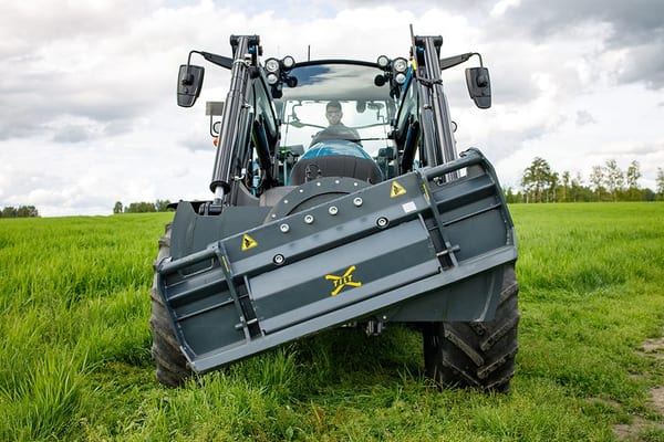 SLC - Valtra G 4 Webben