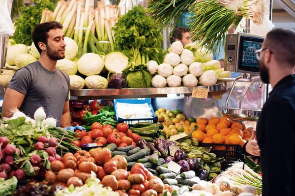 SLC - Shopping Market Grocery Marketplace Food Market Street Market Seller Grocery Shopping Farmer Market T20 6L7A Bp E1541624006583